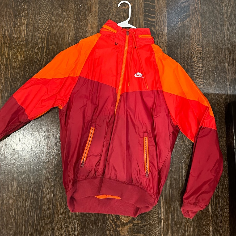 Nike windbreaker